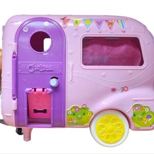 Barbie Club Chelsea Camper
